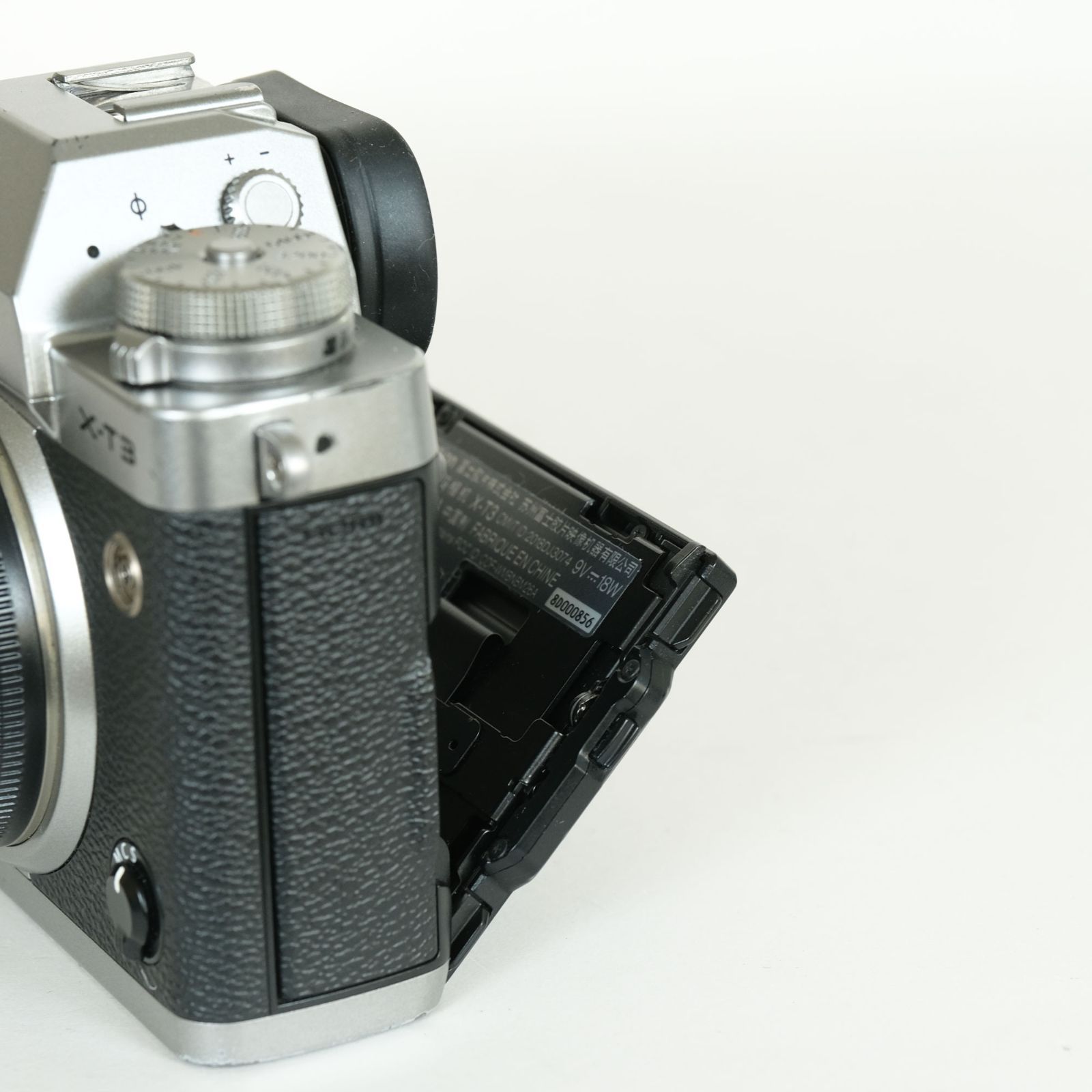 並品 | シャッター数13,830回] FUJIFILM X-T3 [ボディ シルバー