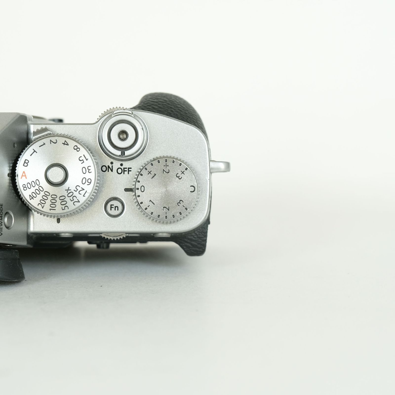 並品 | シャッター数13,830回] FUJIFILM X-T3 [ボディ シルバー