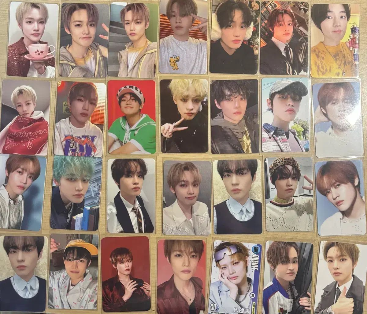 チョンロ トレカ チョンロ フォトカード まとめ 出品 - メルカリ