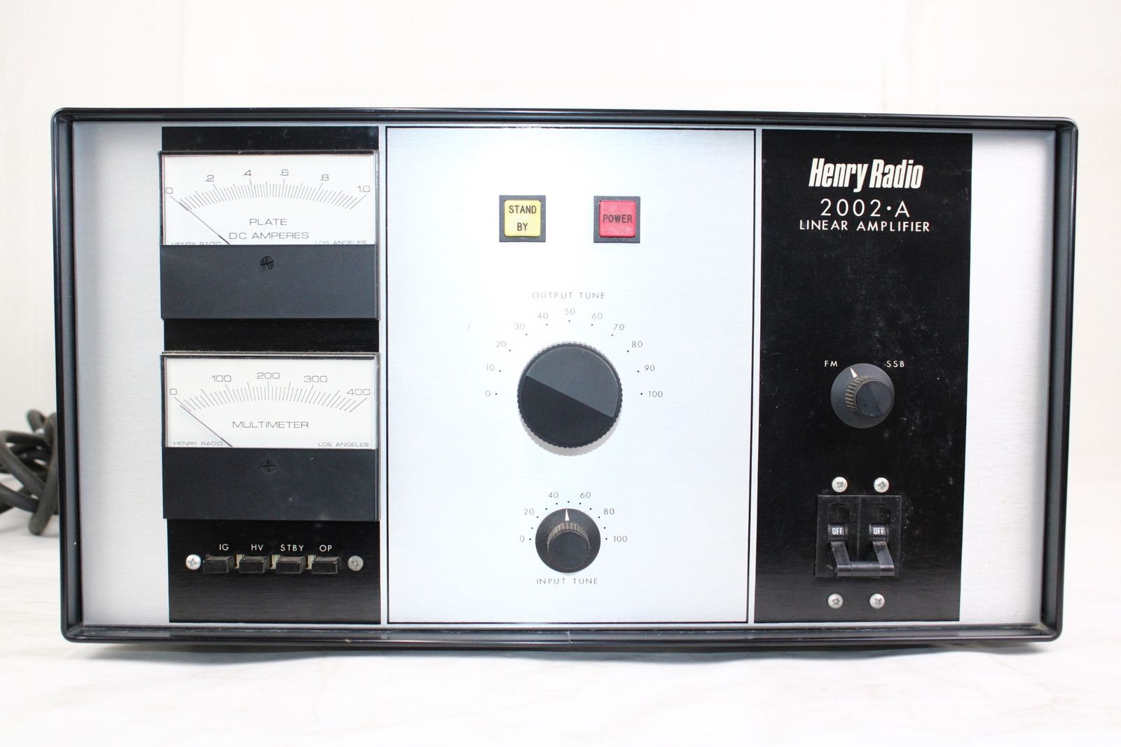 現状品 ヘンリー 2002-A リニアアンプ アマチュア無線 HENRY