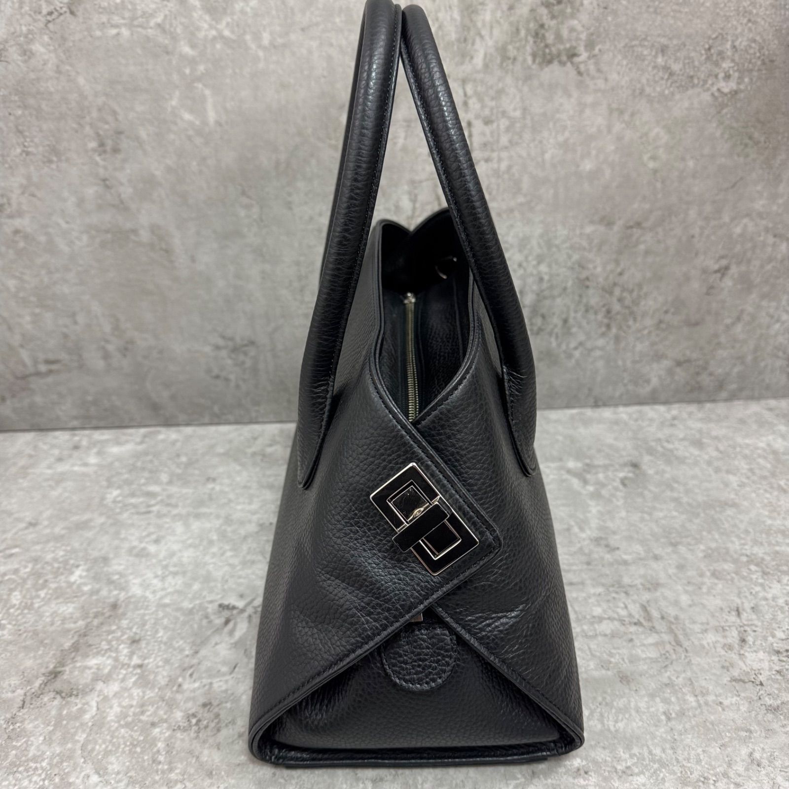 ✨未使用級✨ 傳濱野　レティア　2way　ハンドバッグ　レザー　ターンロック 傳濱野 【傳濱野】皇室御用達 日本女性のための“見返り美人”デイリー