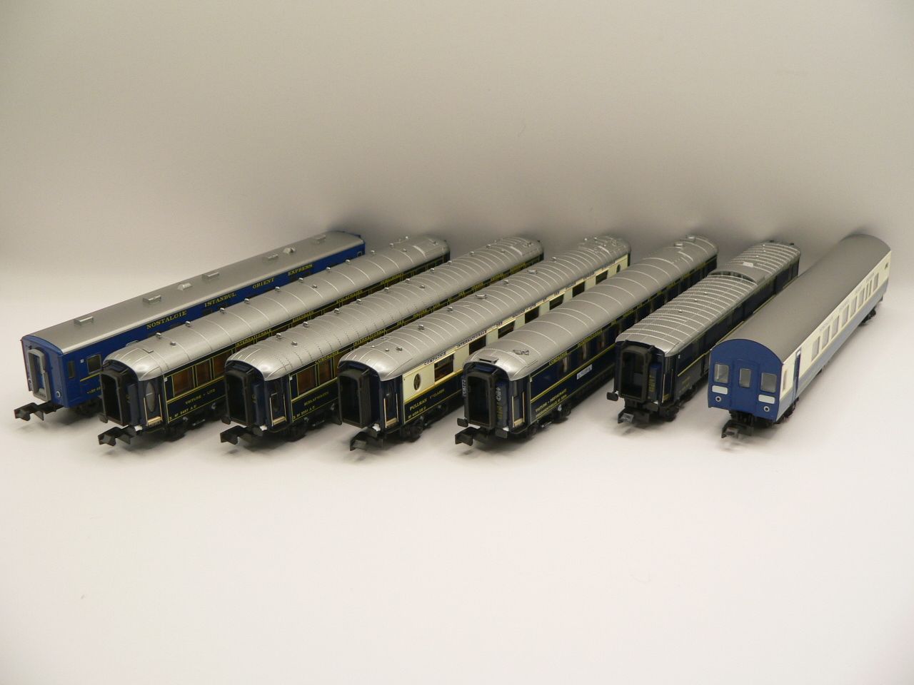 Nゲージ KATO オリエントエクスプレス　新品未使用品 もけいや松原」新品Nゲージ KATO カトー 10－561＆562