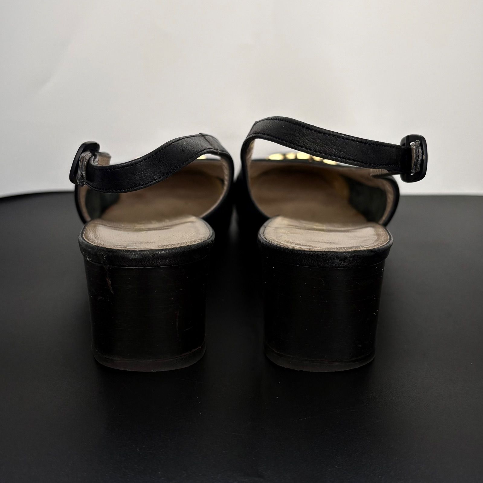 Salvatore Ferragamo サルヴァトーレフェラガモ パンプス ヴァラ