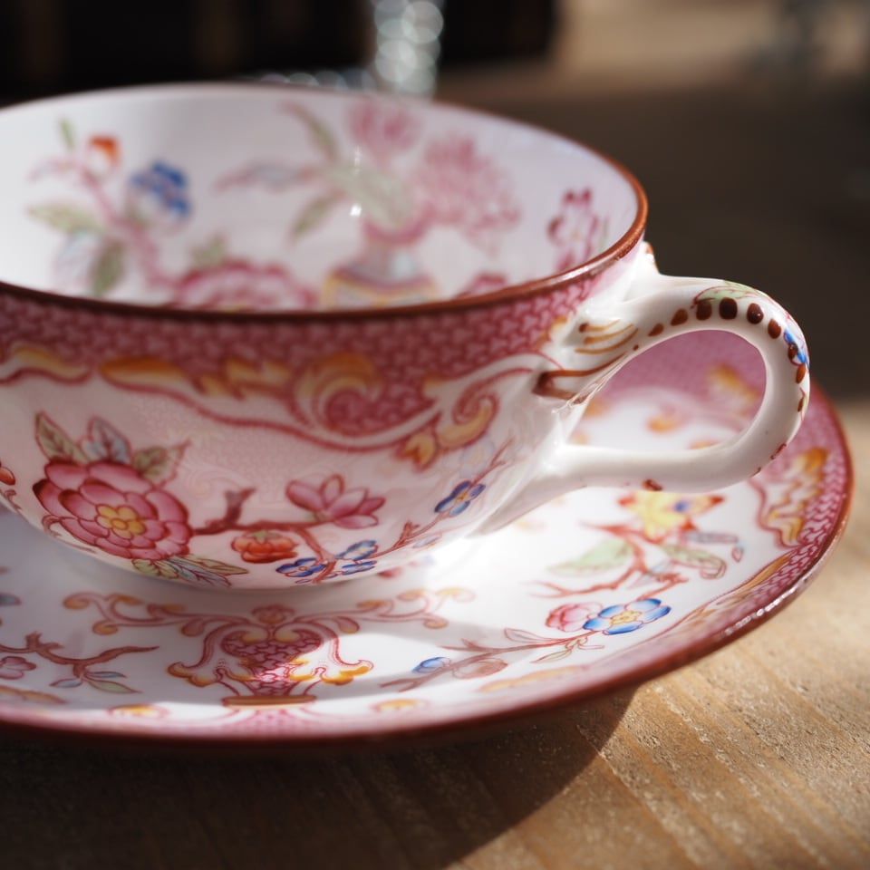 希少　サルグミンヌ フォンタンジュ ティーカップ&ソーサー アンティーク 希少サルグミンヌ フォンタンジュ ティーカップ&ソーサー アンティーク