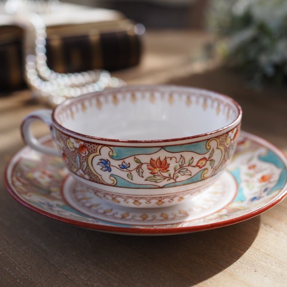 希少フランスアンティーク サルグミンヌ ミントン767 カップ＆ソーサー