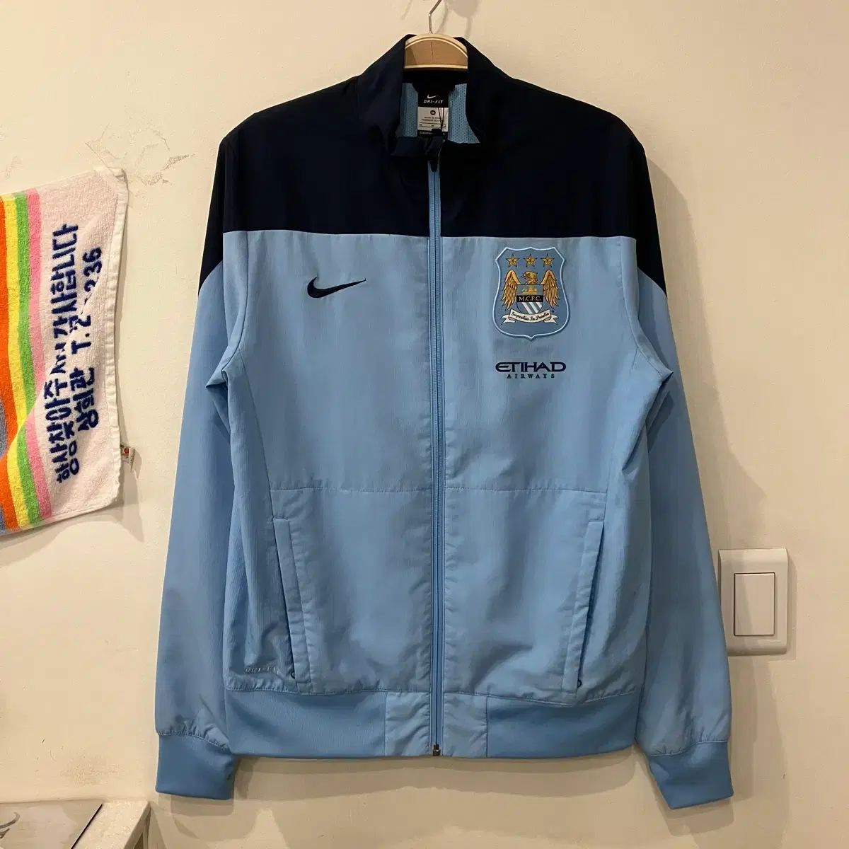 NIKE マンチェスターシティ ジャージ ヴィンテージ 18 NIKE マンチェスターシティ ジャージ ジャケット - メルカリ