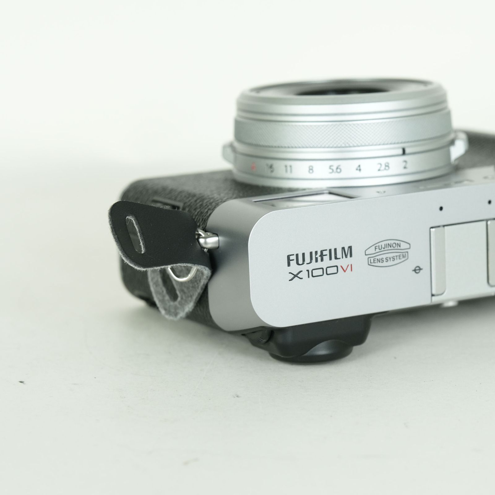 美品 | シャッター数500回｜バッテリー2個・別売付属品付] FUJIFILM