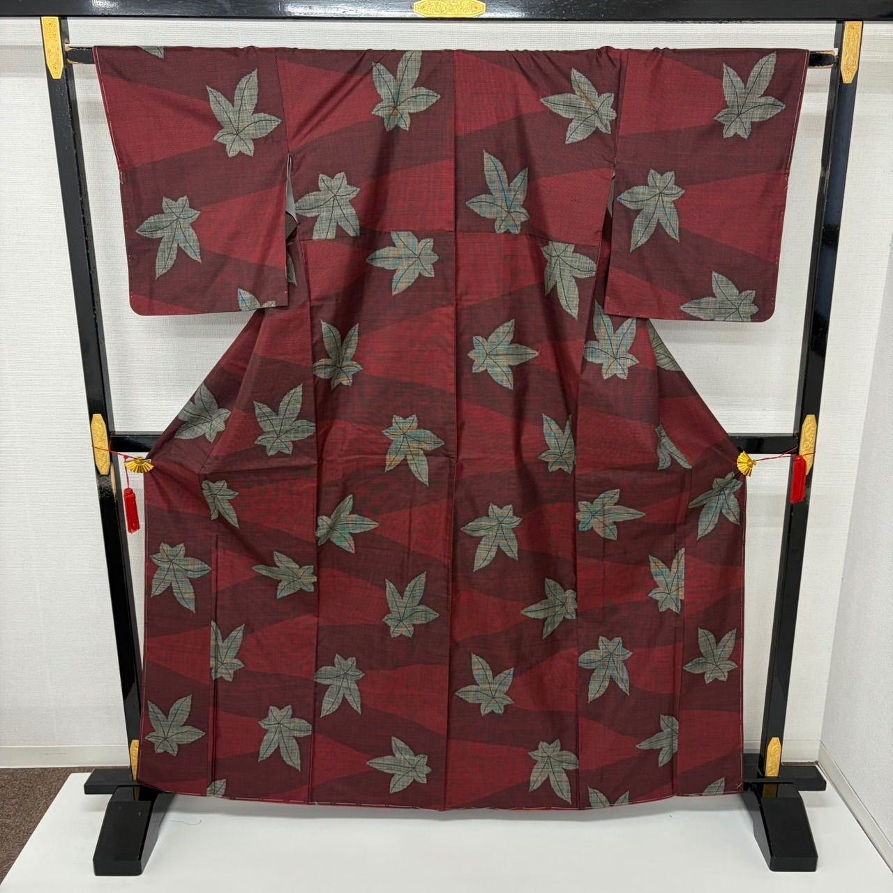 ひ*】様 【24時間以内発送】着物 本場大島紬 一元式 絣柄 正絹 美品 o-059 本場大島紬 正絹 一元式 7マルキ47