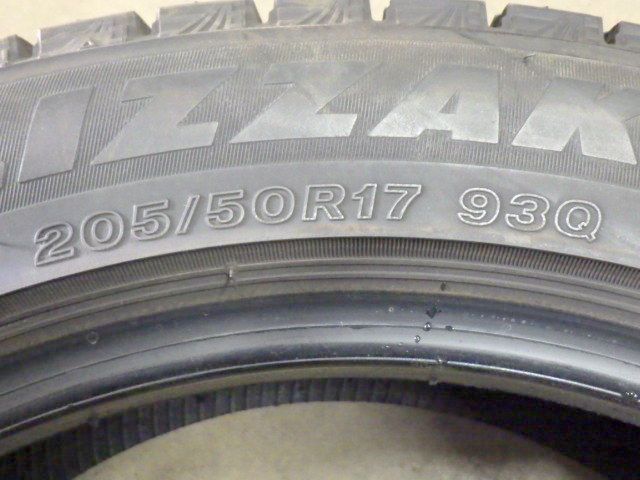 SR541】送料無料○2022年製造 約8部山○BS BLIZZAK VRX3○205/50R17○4