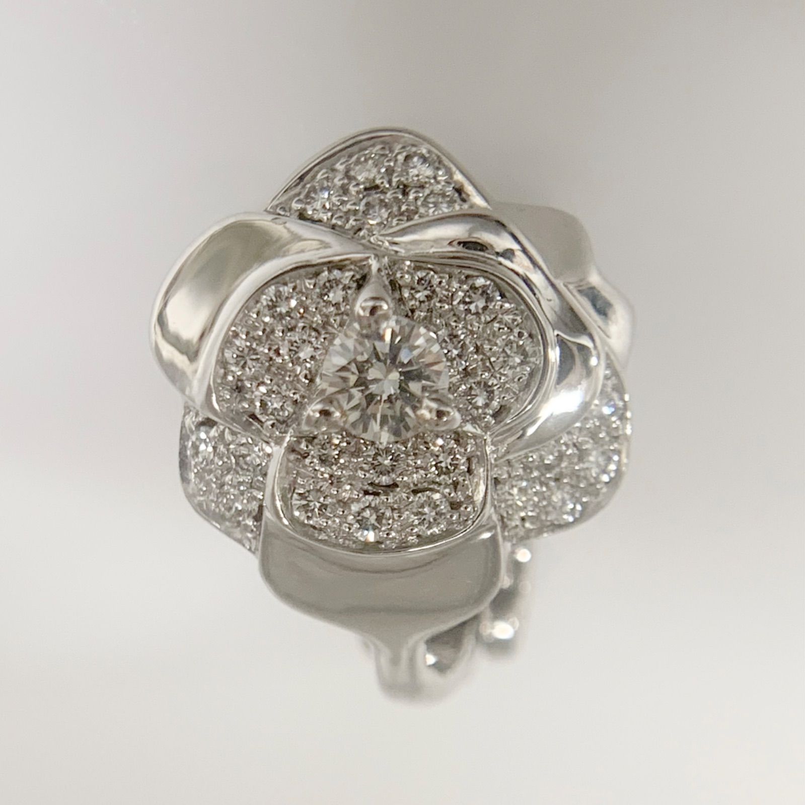 中古】CHANEL シャネル カメリア ダイヤモンド K18WG イヤリング 片耳 