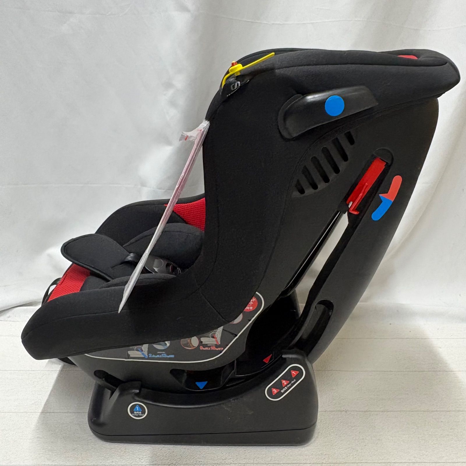 美品 マムズキャリーMC レジェ チャイルドシート LB−363 レッド 美品 マムズキャリーMC レジェ チャイルドシート LB−363 レッド