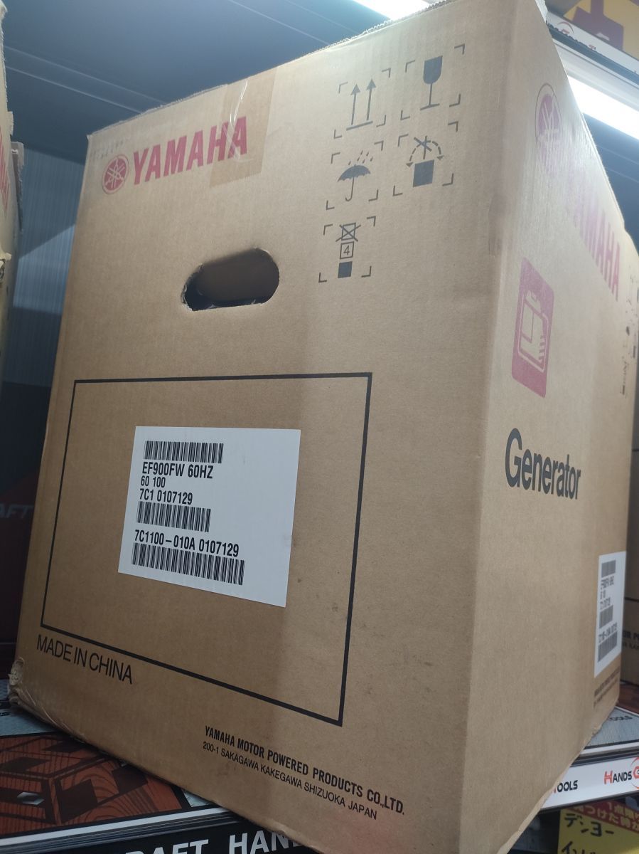 □□【未使用品】 YAMAHA EF900FW 60Hz ポータブル発電機 ヤマハ 