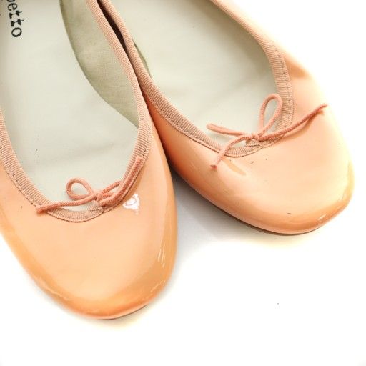 ほぼ新品 レペット 41 26 フラットパンプス エナメル ピンクベージュ repetto - レペット バレエシューズ フラットパンプス リボン エナメル