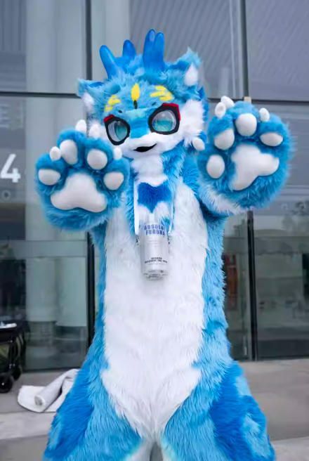 バ*キ様 着ぐるみ　きぐるみ　ケモノ　獣　全身フルスーツ　 即決7万円 Amazon | 【KYUUCOS】X ケモノ 着ぐるみ フルスーツ ファースーツ