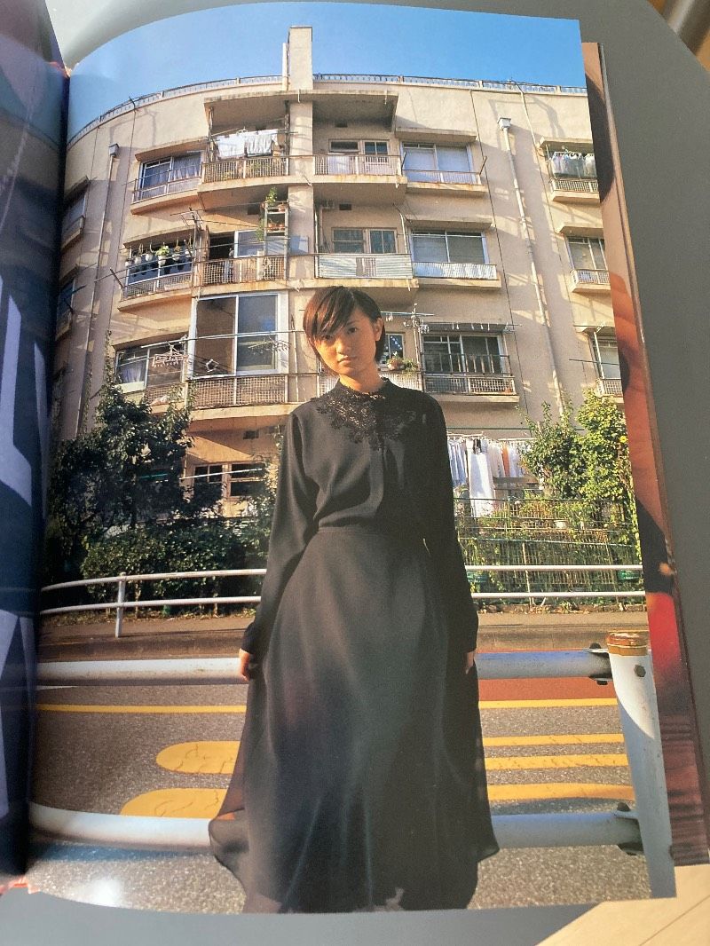 松本まりか 写真集 「私生活。17才。松本まりか。」 - メルカリ