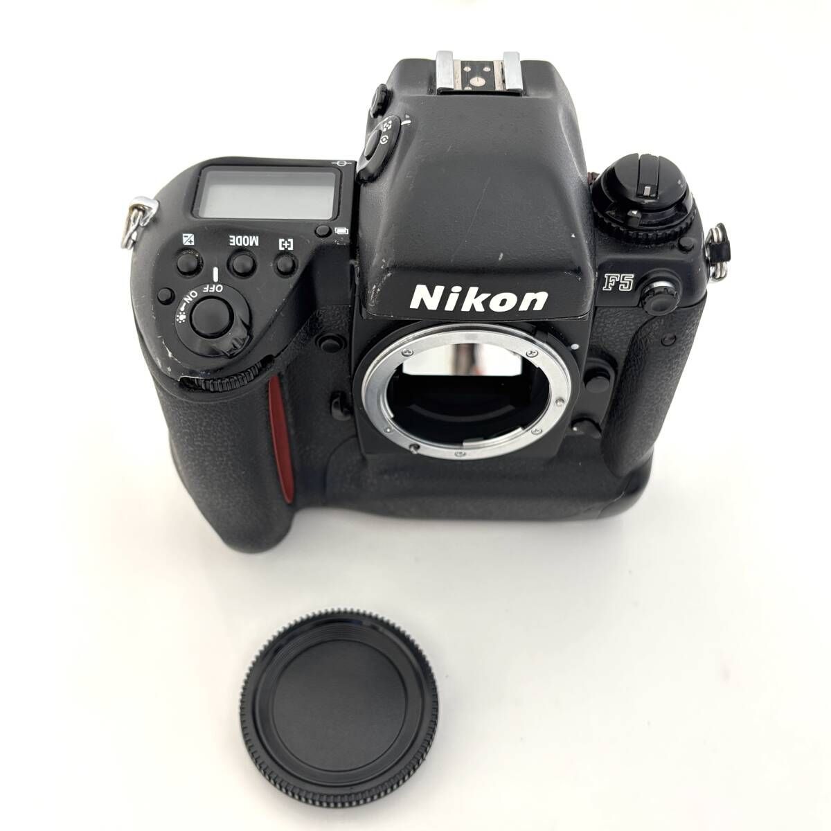 外観イマイチ、動作バッチリ！【ニコン】NIKON F5 フィルム一眼レフ