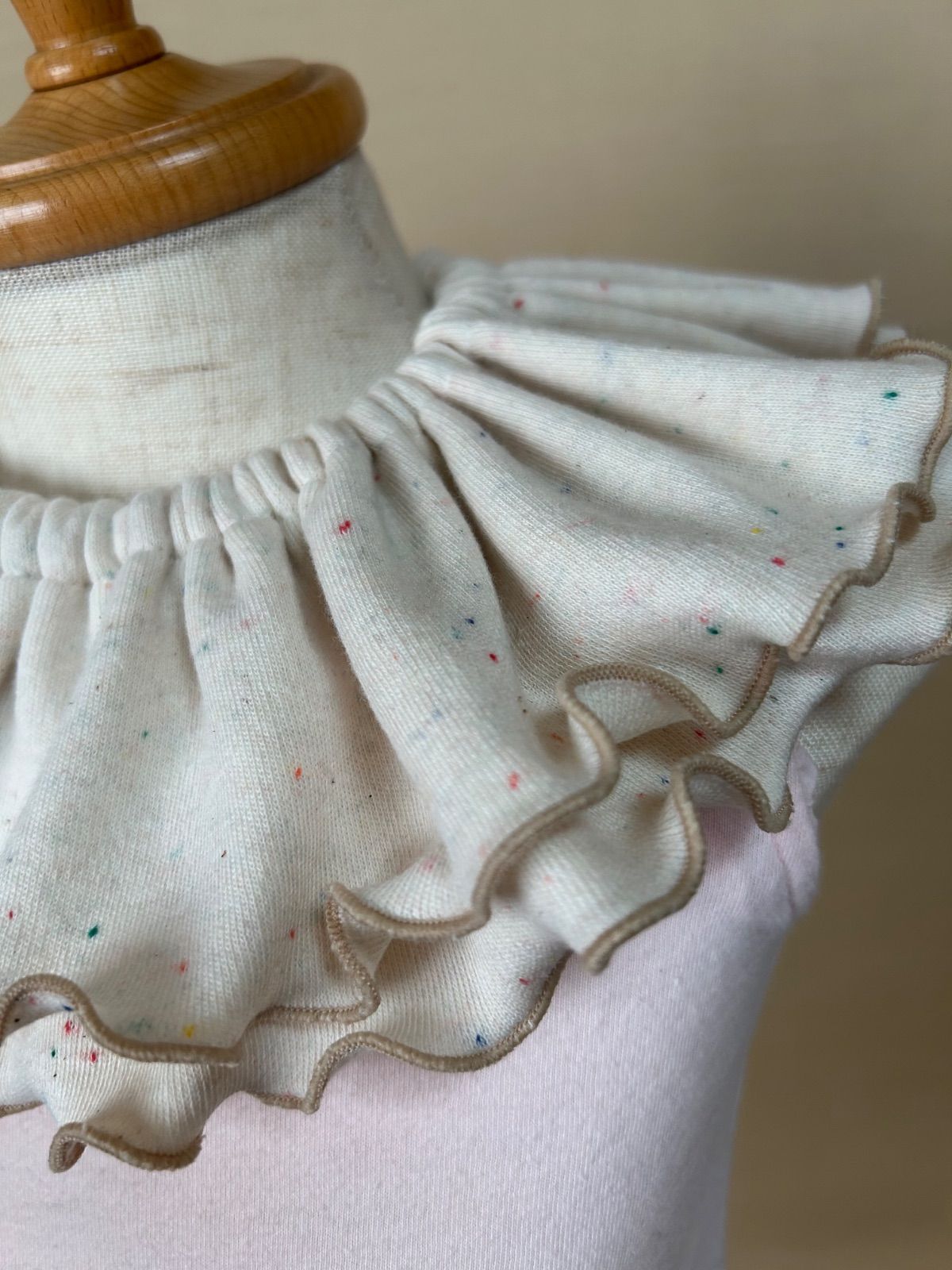 メロウスタイ 生成り つぶつぶ ハンドメイド フリルスタイ - メルカリ