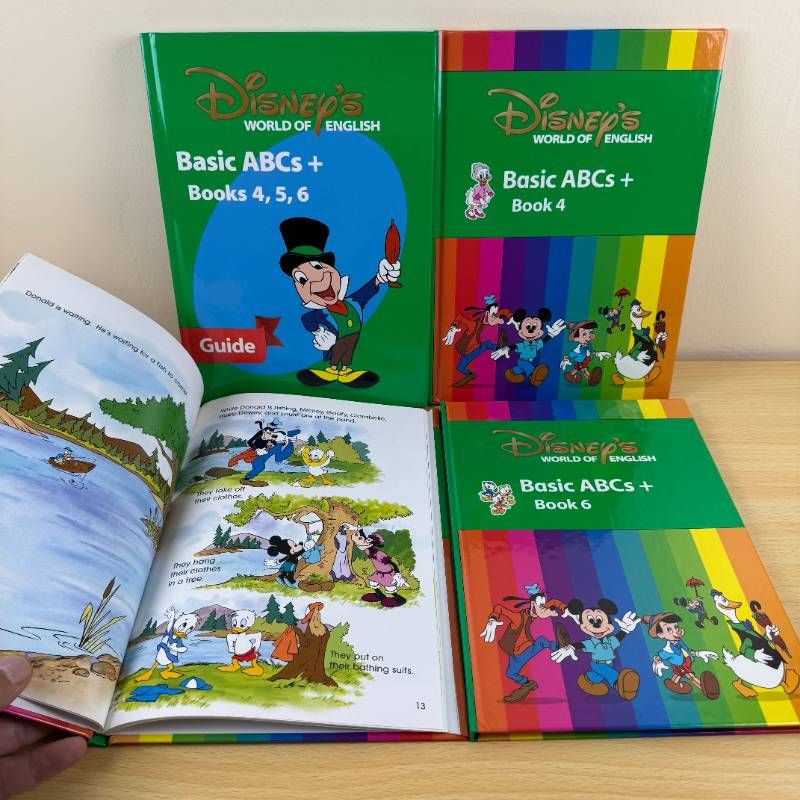 ディズニー英語システム　Basic ABCs + ブック　(欠本あり) 児童書・知育】DWE ディズニー英語システム Basic ABCs+ 1〜12巻 フル