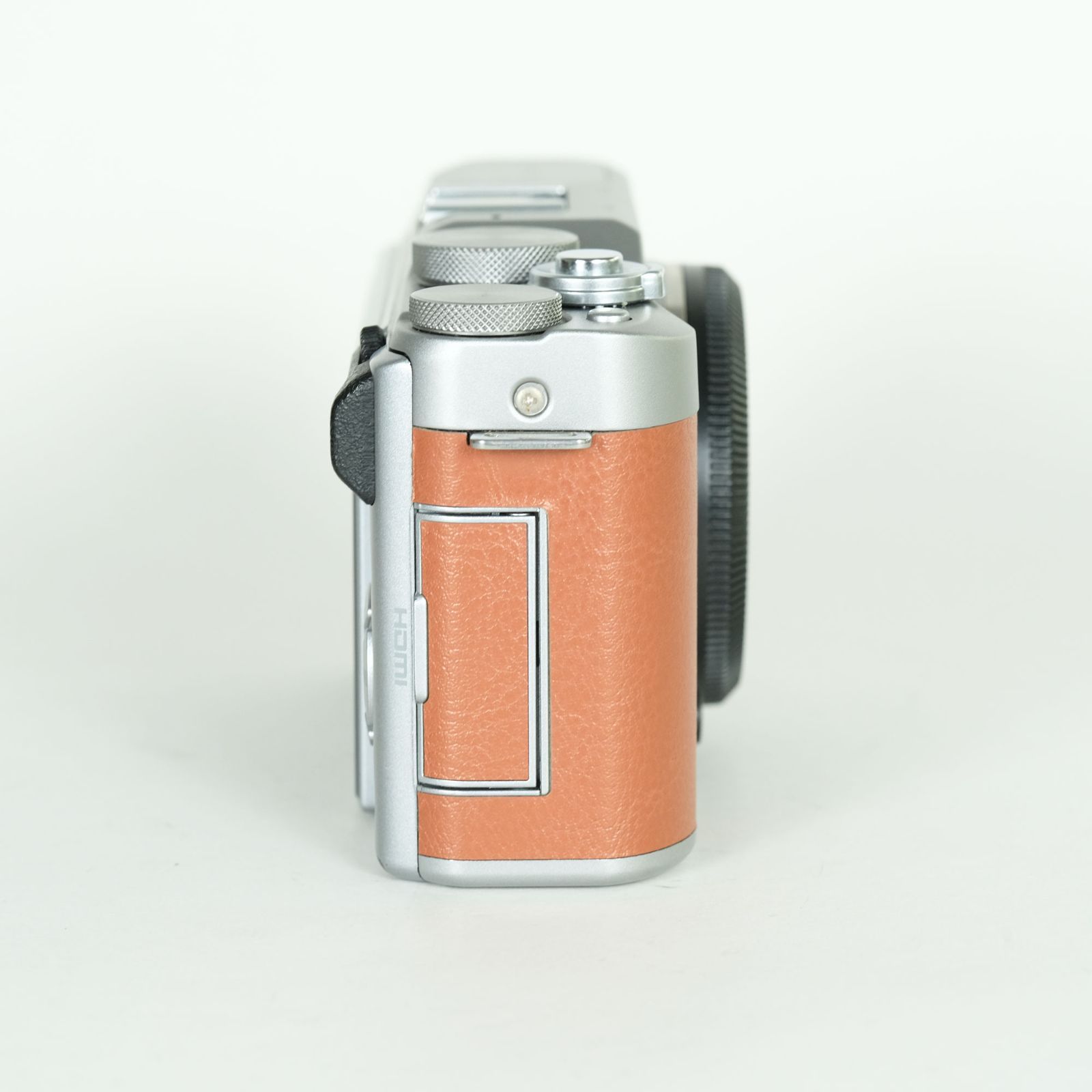 美品] FUJIFILM X-A5 ボディ ブラウン | 富士フイルムXマウント - メルカリ