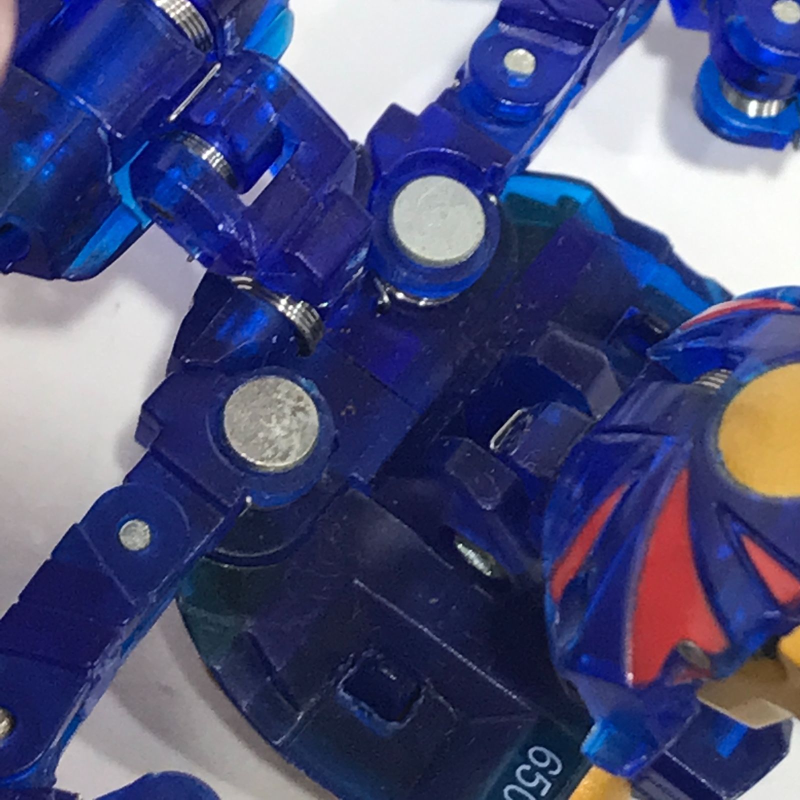 城東30-093] 爆丸 幻ムニキス 超青ver. 本体のみ - メルカリ