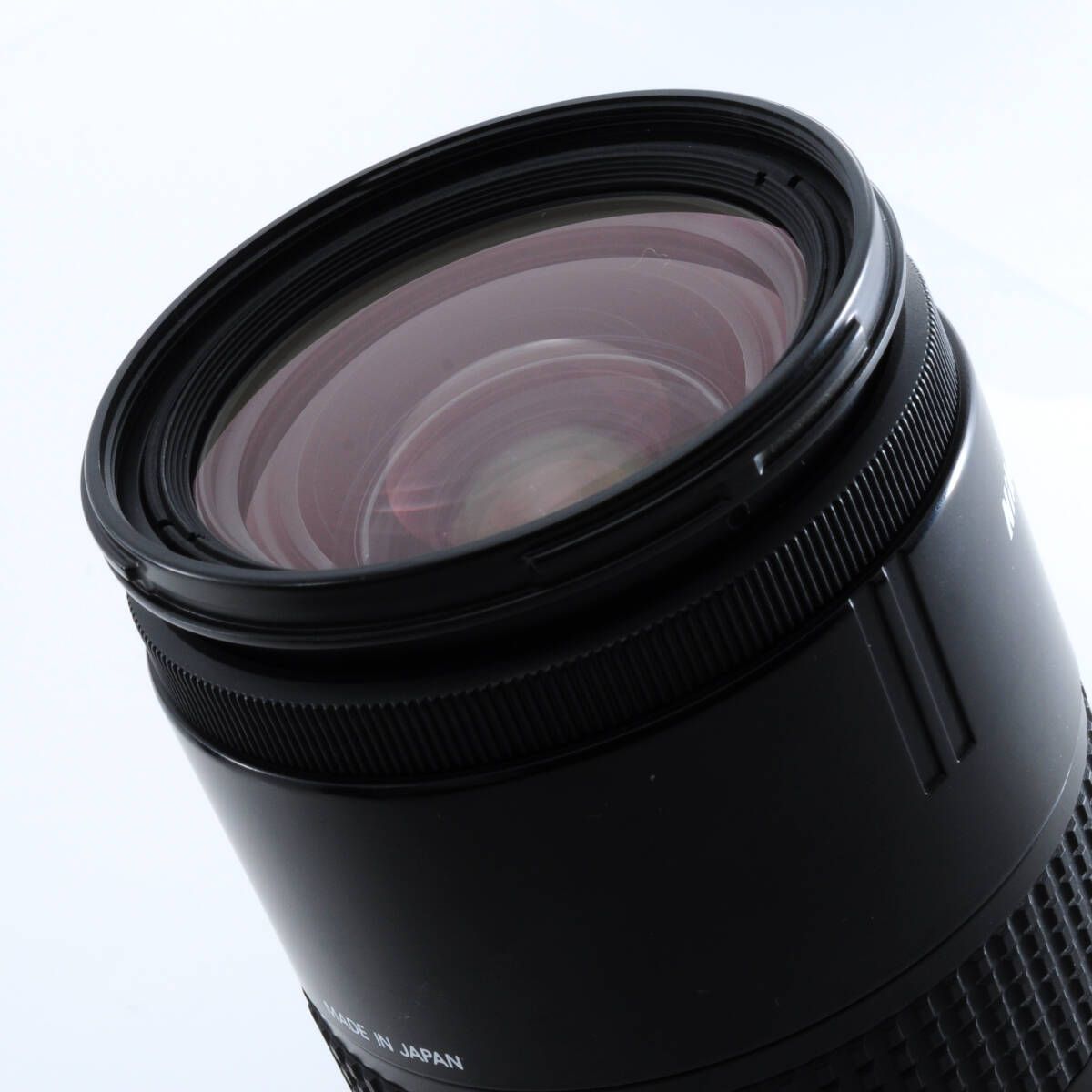 ごく薄っすらくもりあり分お値引き価格【ニコン】Nikon AF NIKKOR 28 