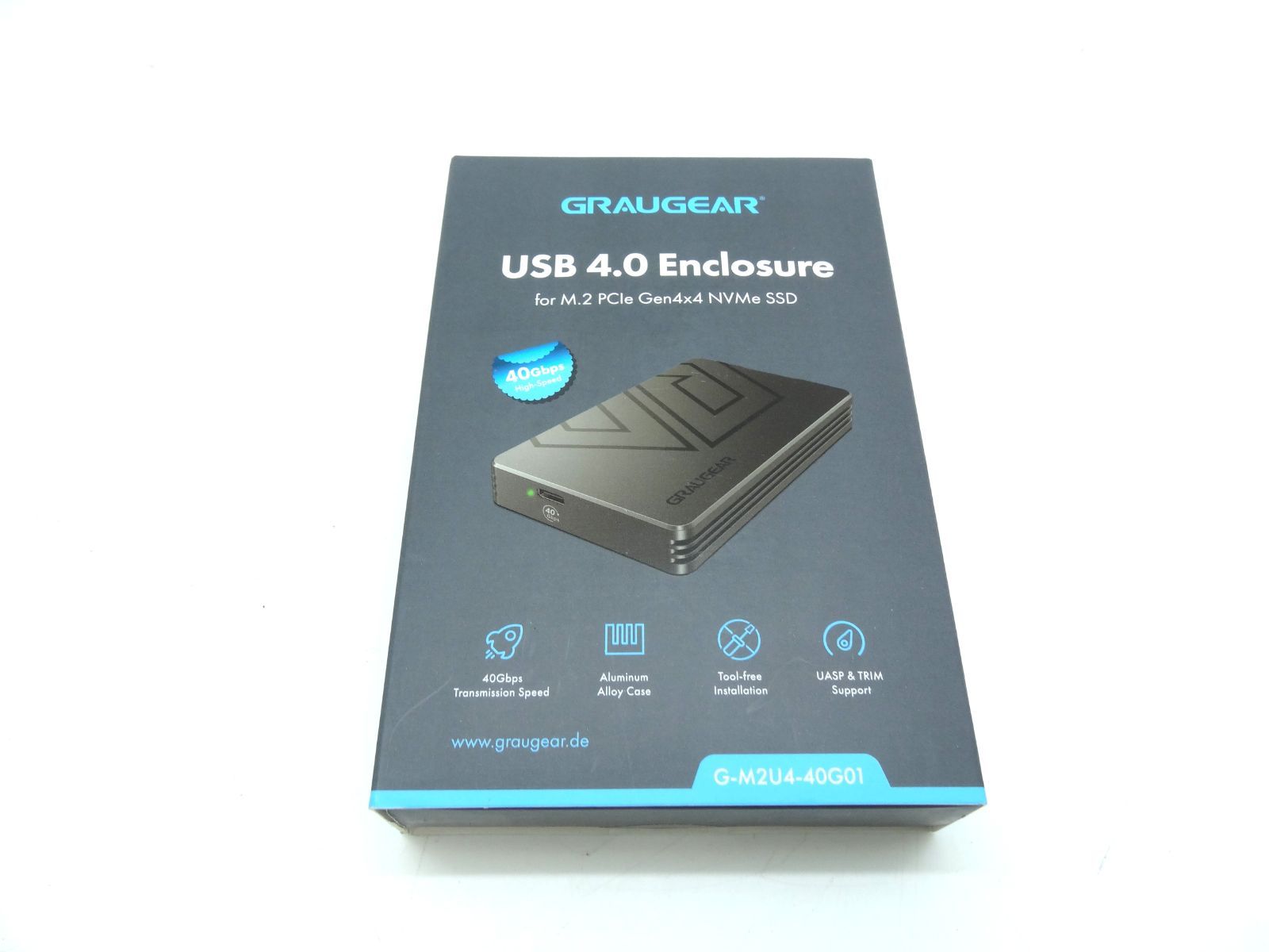 USB4 M.2 NVMe SSDエンクロージャ 新品未開封品 送料込み