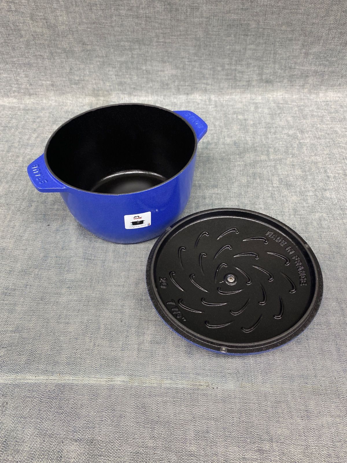 ストウブ ラ・ココット DE GOHAN 20cm ブルーベリー - メルカリ