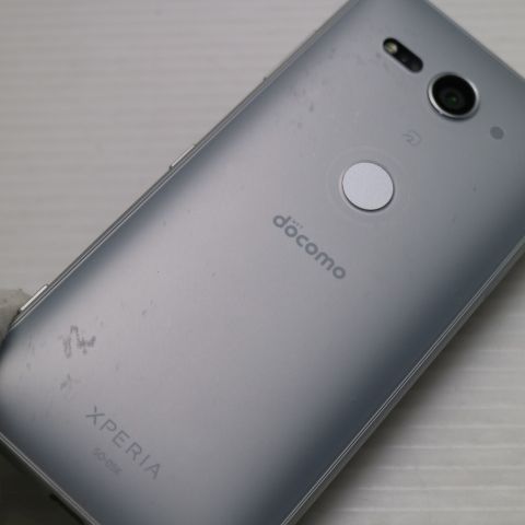 美品 SO-05K Xperia XZ2 Compact ホワイト スマホ 即日発送 スマホ 白
