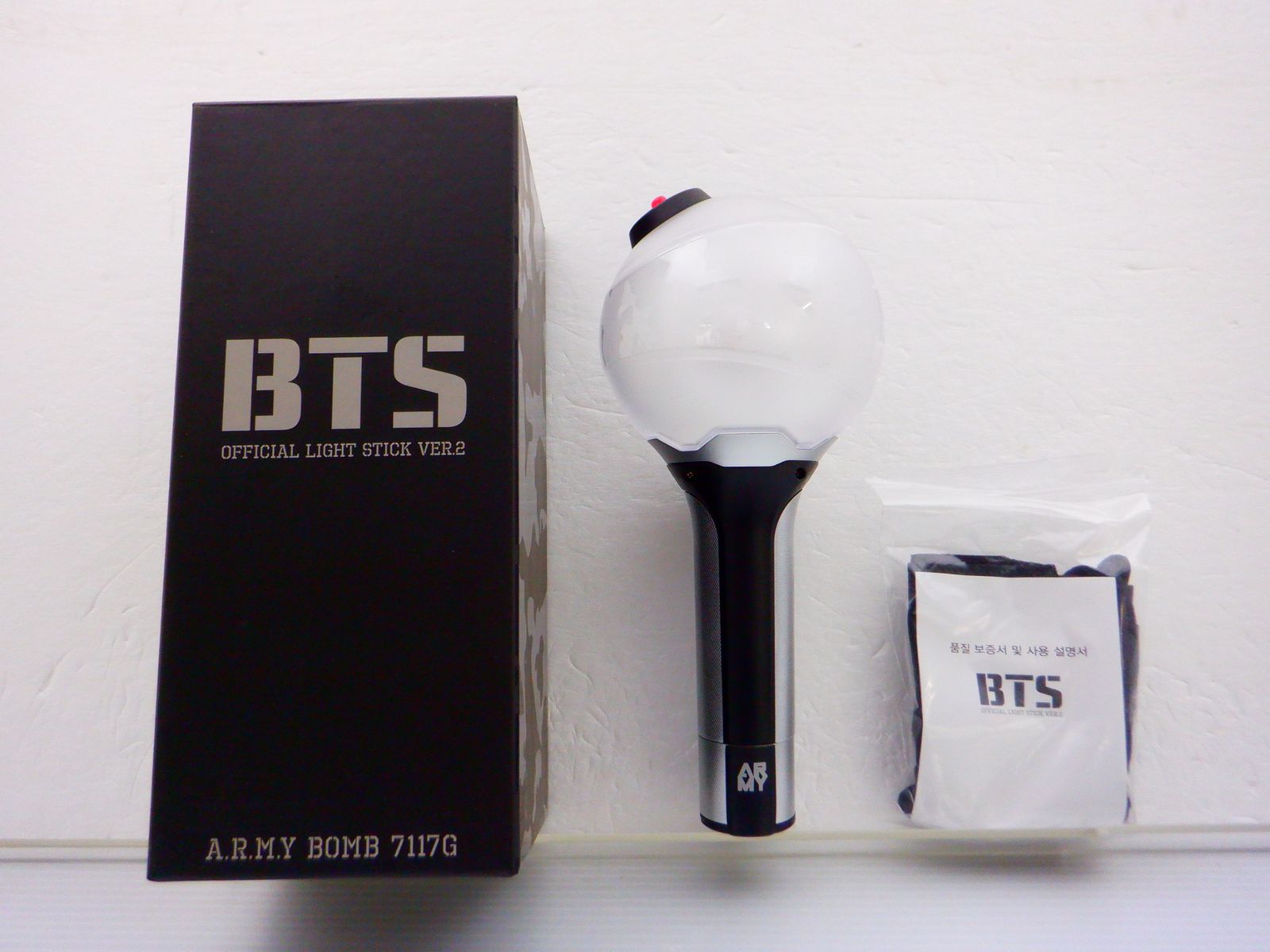 BTS ペンライト OFFICIAL LIGHT STICK VER.2 - メルカリ