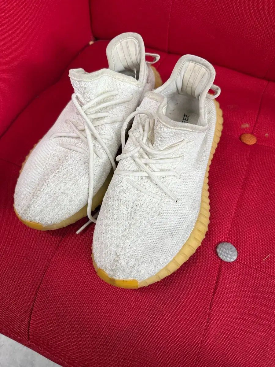 アディダス イージーブースト350 V2 クリームトリプルホワイト 売り最 