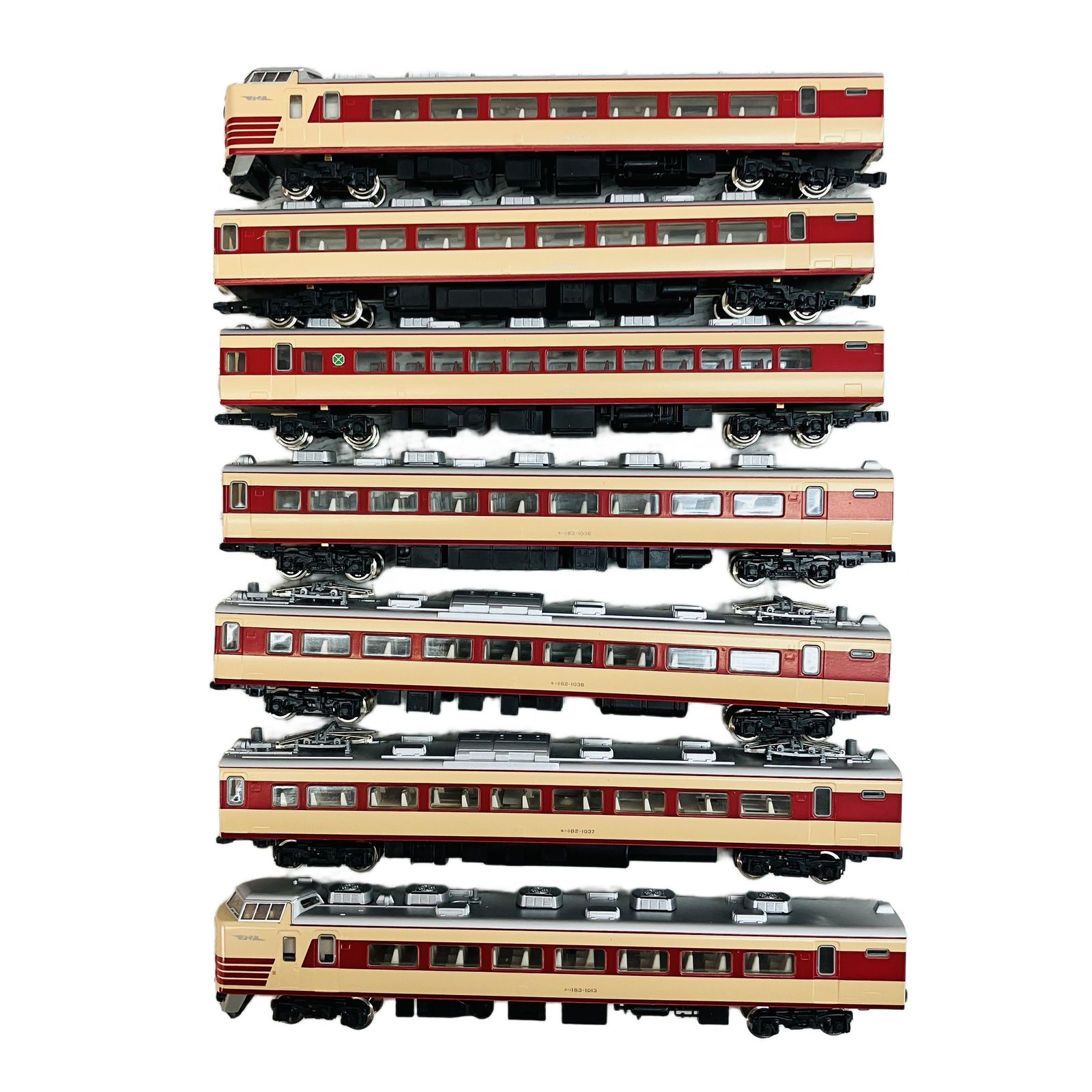 KATO 10-160 183系1000番台 直流特急形電車 KATO 10-160 183系1000番台 直流特急形電車 鉄道模型 Nゲージ 中古