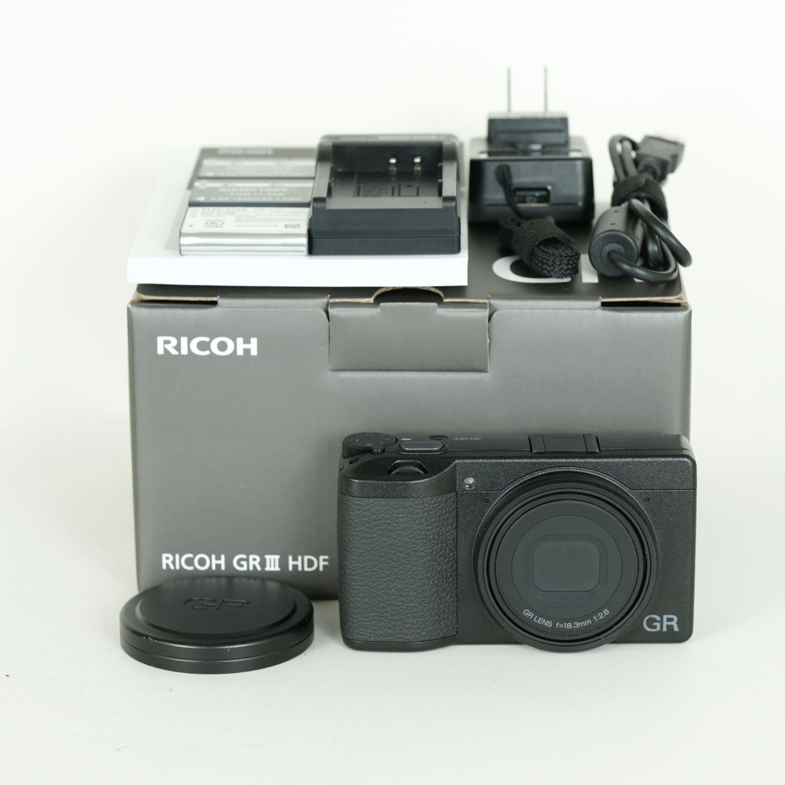 美品 | シャッター数894回] RICOH GR III HDF | コンパクトデジタル