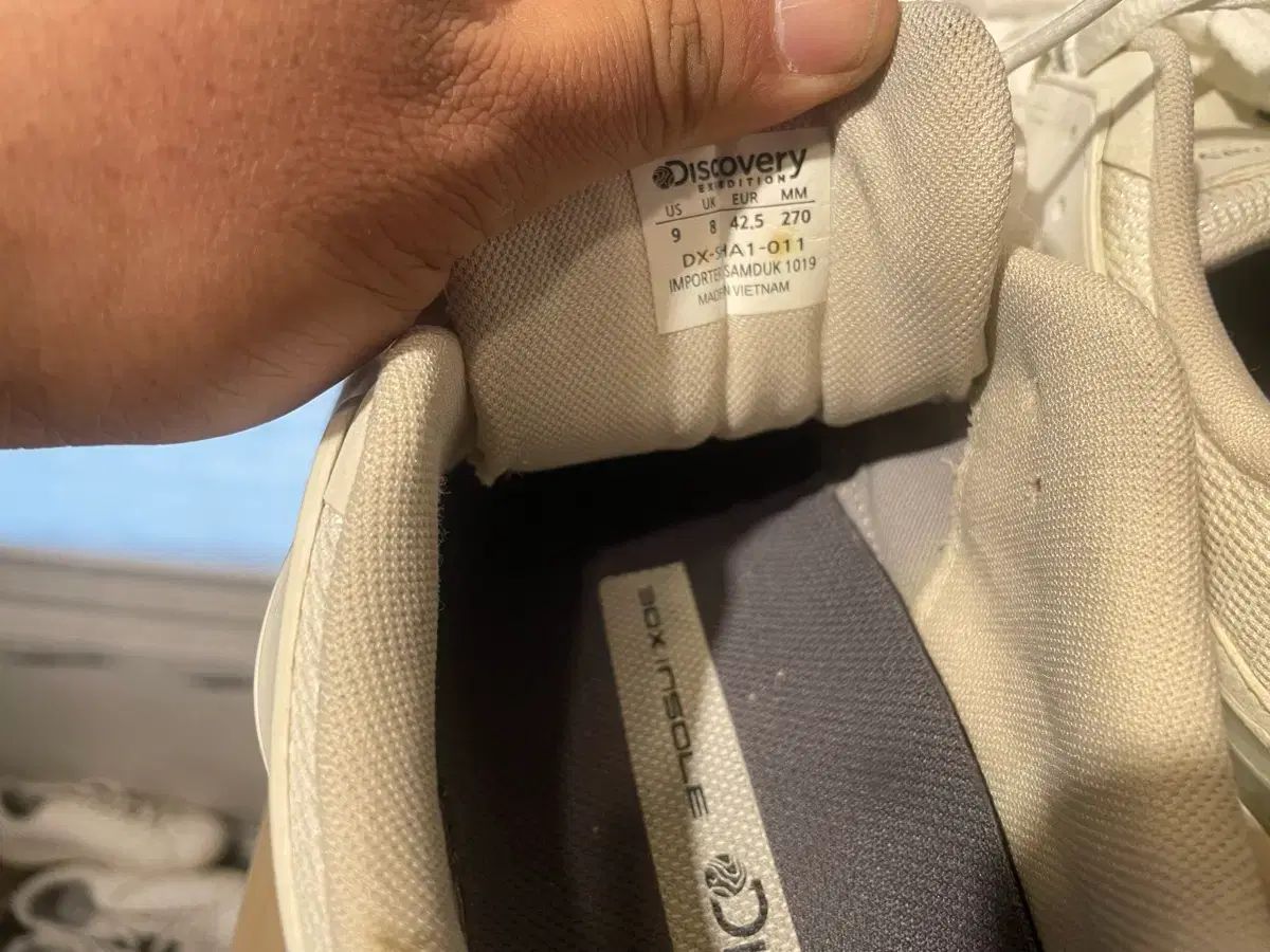 スニーカー アイボリー