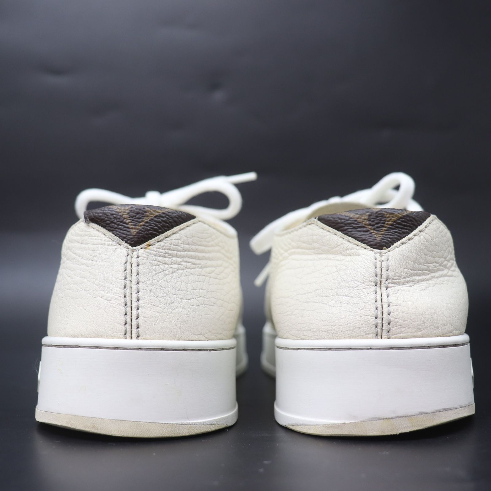 ITHOQYZGP8OB LOUIS VUITTON ルイヴィトン スニーカー リゾートライン