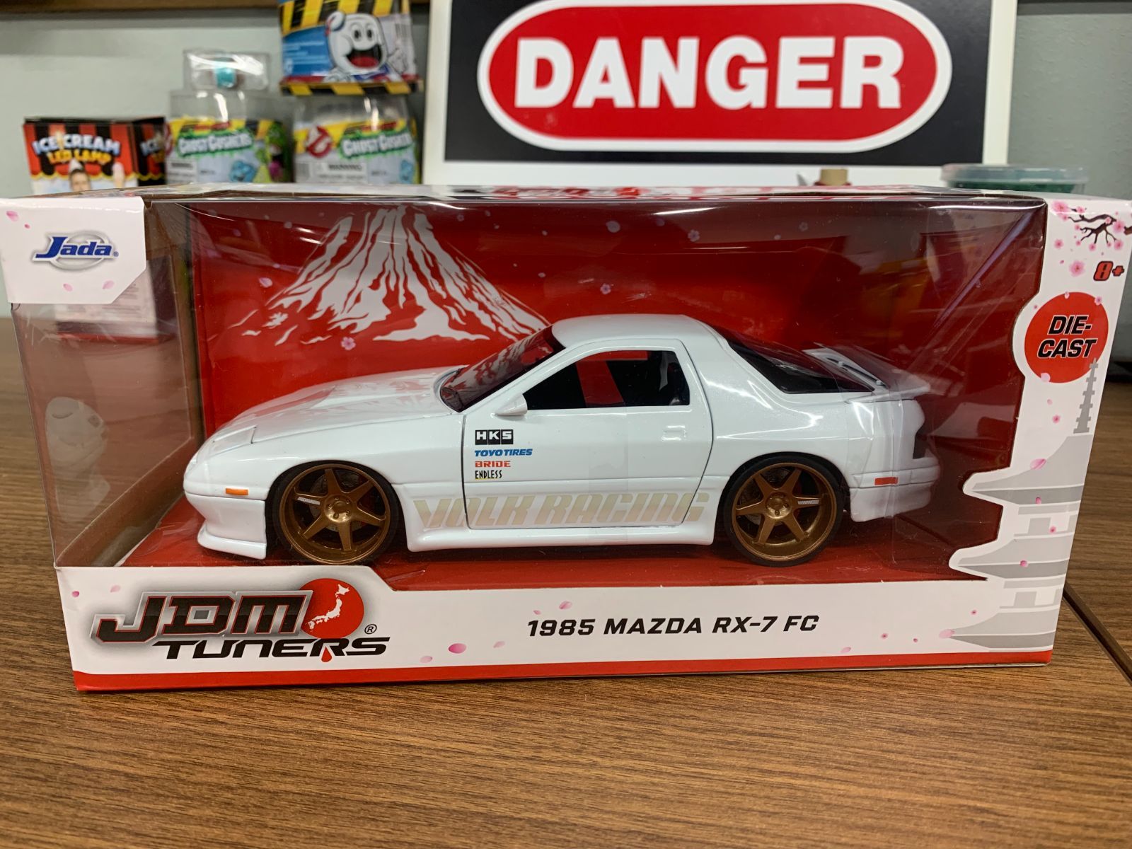 ADA TOYS 1/24 マツダ RX-7 FC 1985 JDM TUNERS ミニカー - メルカリ