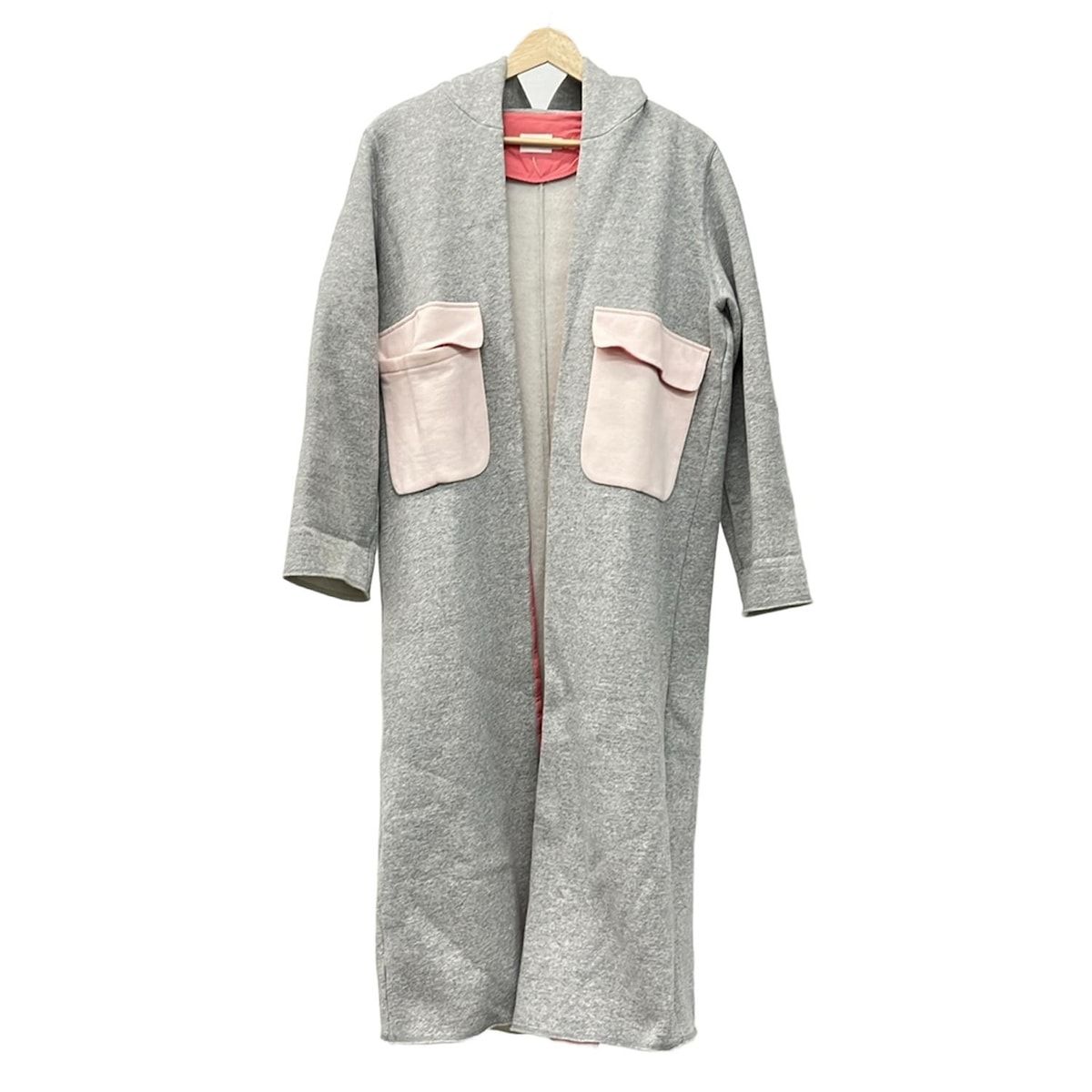 yori(ヨリ) コート サイズF レディース美品 - グレー×ピンク