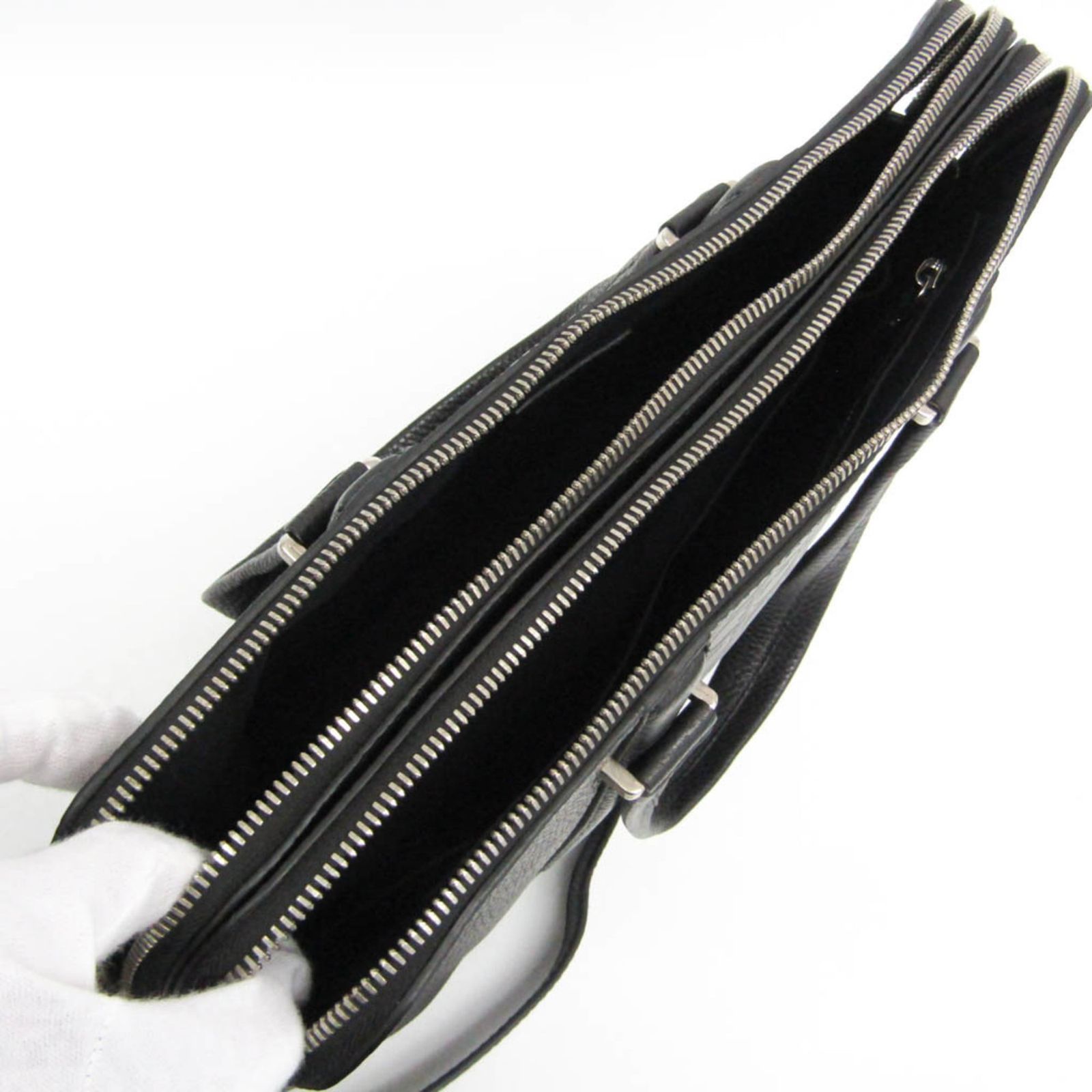 SalvatoreFerragamo ✨ブリーフケース　ガンチーニ　馬車柄　本革 Salvatore Ferragamo (サルヴァトーレフェラガモ) エンボスガンチーニ