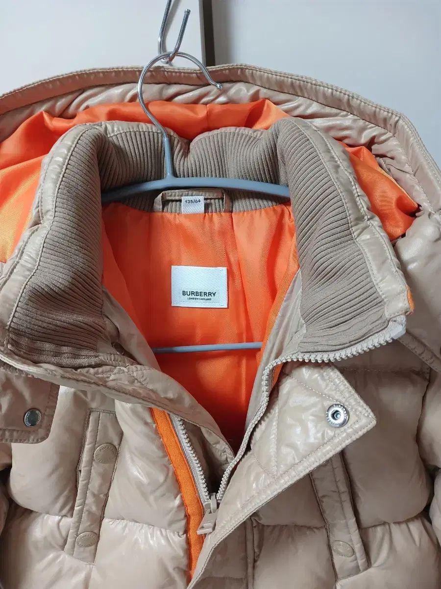 バーバリー　8y 128 正規品) BURBERRY バーバリー キッズ ユニセックス ダウン 8y (128