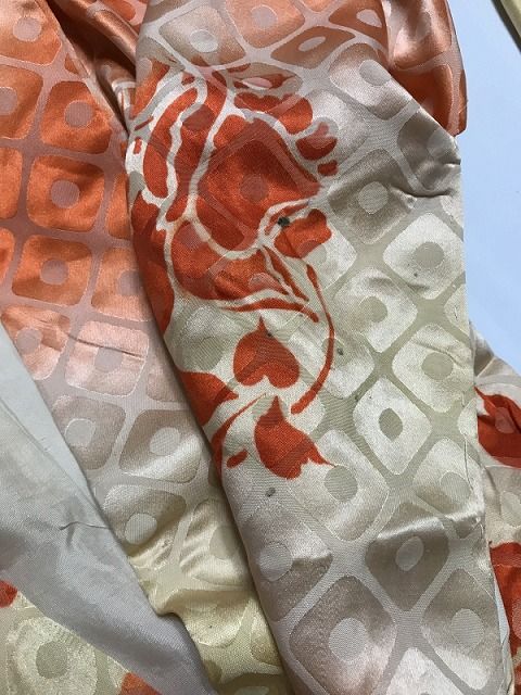 中古】 Mサイズ 長襦袢 正絹 鹿の子の地紋 アンティーク 最強配送