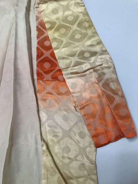 中古】 Mサイズ 長襦袢 正絹 鹿の子の地紋 アンティーク 最強配送