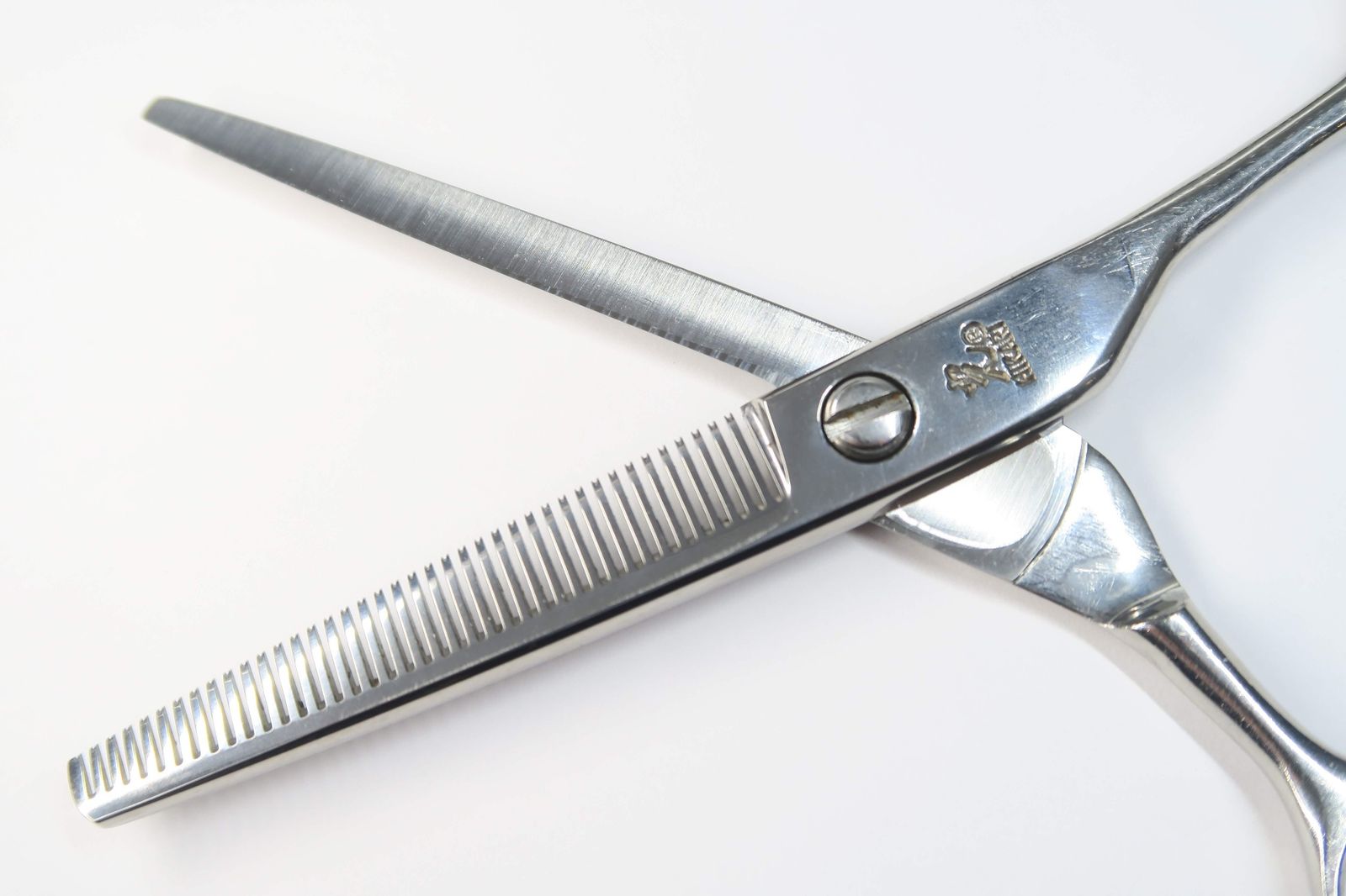 Cランク【光シザー HIKARI ヒカリ】 THINNING 722 セニング 美容師