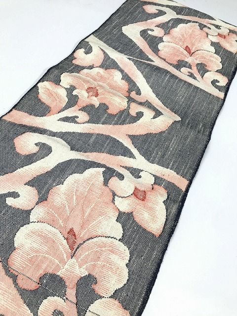 中古】 名古屋帯 正絹 グレー地に唐花文様 八寸 六通柄 最強配送