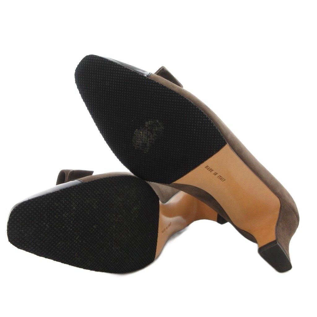 サルヴァトーレフェラガモ Salvatore Ferragamo ヴァラリボン パンプス