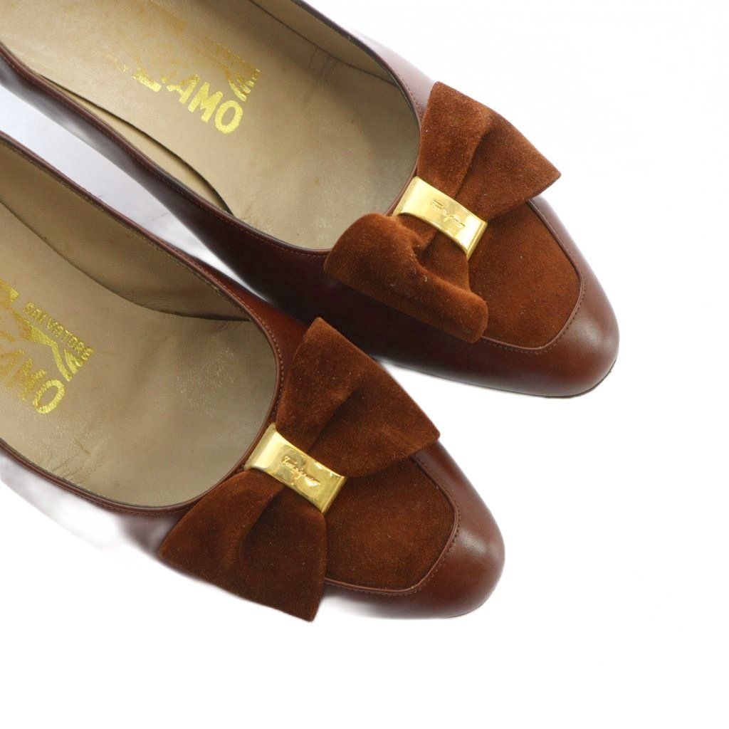 サルヴァトーレフェラガモ Salvatore Ferragamo パンプス スクエアトゥ