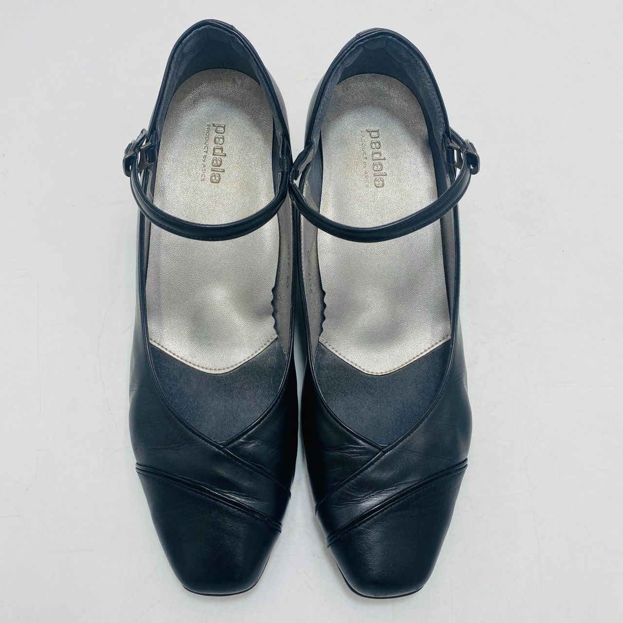 極美品 アシックスペダラ pedala パンプス 24cm EE 本革 黒 ブラック