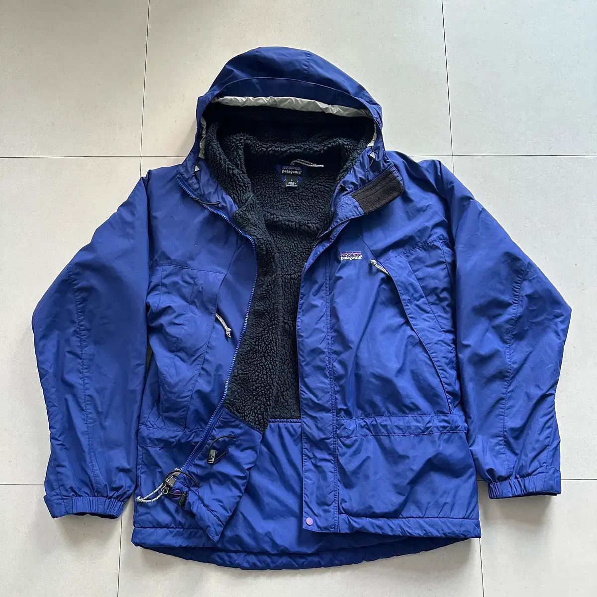 Patagonia インファーノジャケット パタゴニア 廃盤 2001年製 Patagonia インファーノジャケット パタゴニア 廃盤 2001年製 - メルカリ