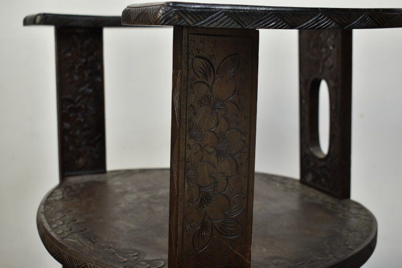 蔵A5964】伝統工芸軽井沢彫 桜彫刻 曲木 肘掛椅子 チェア※沖縄北海道