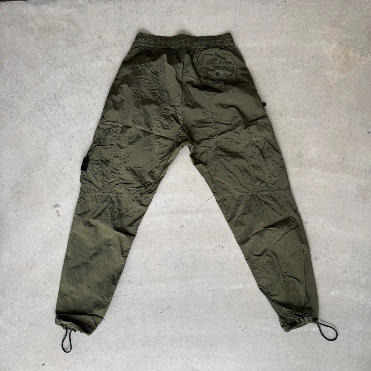 サイズ29 STONE ISLAND ストーンアイランド ナイロンメタル カーゴ