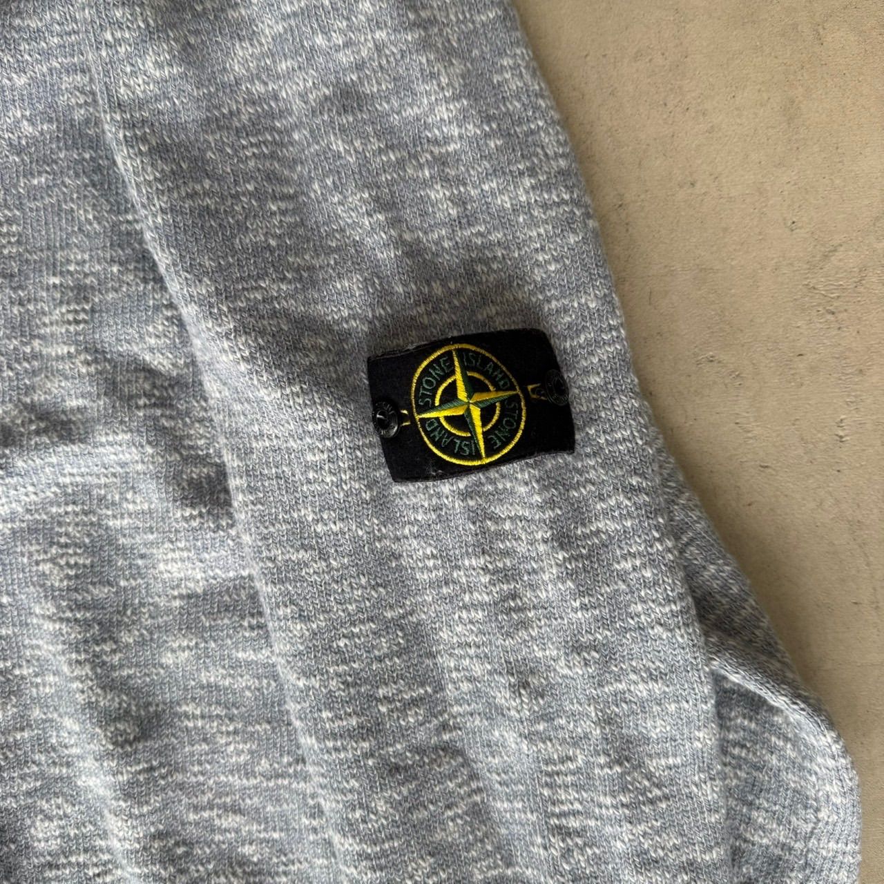 ストーンアイランド STONE ISLAND ストーンアイランド クルーネック 
