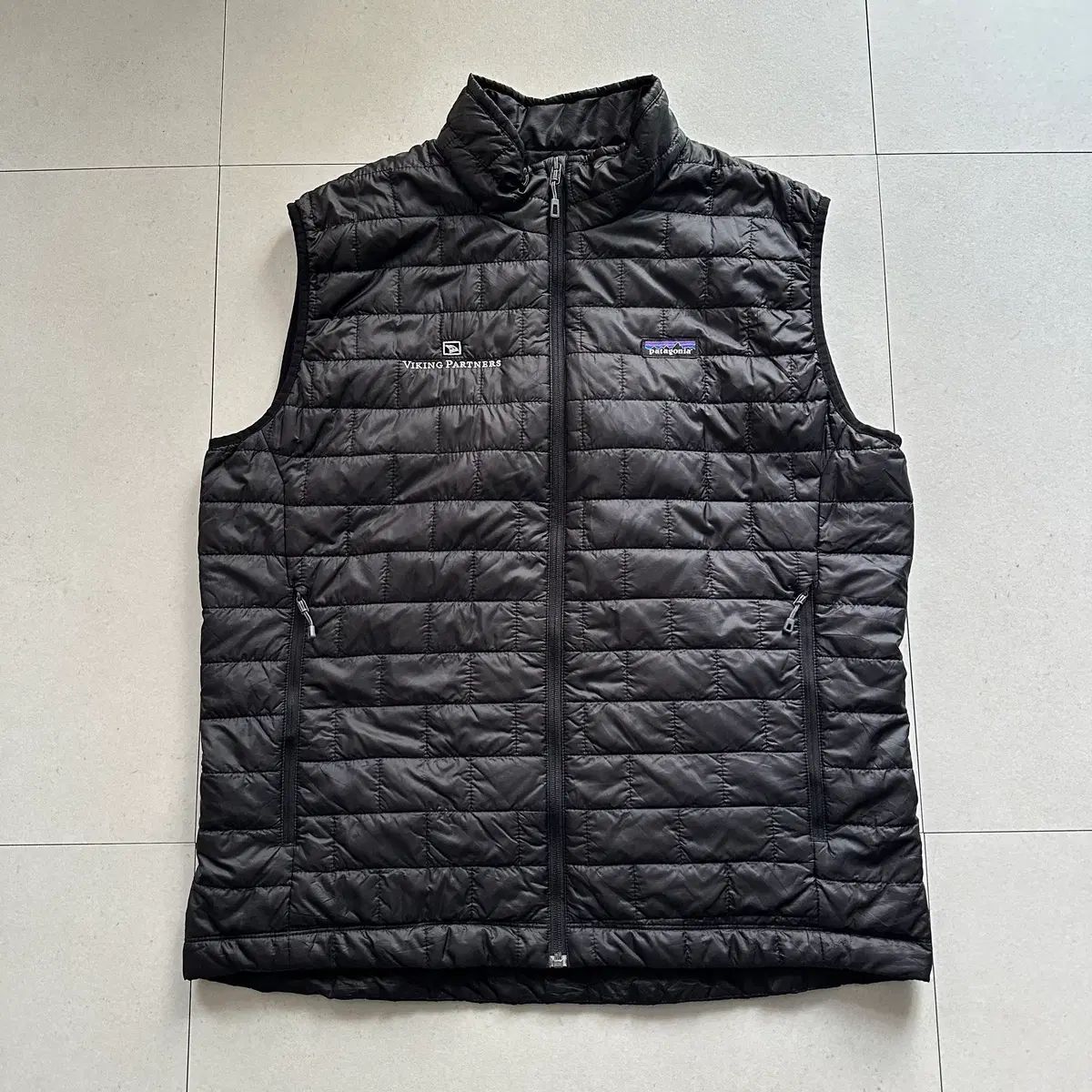 パタゴニア ナノパフ ベスト ブラック XL - メルカリ